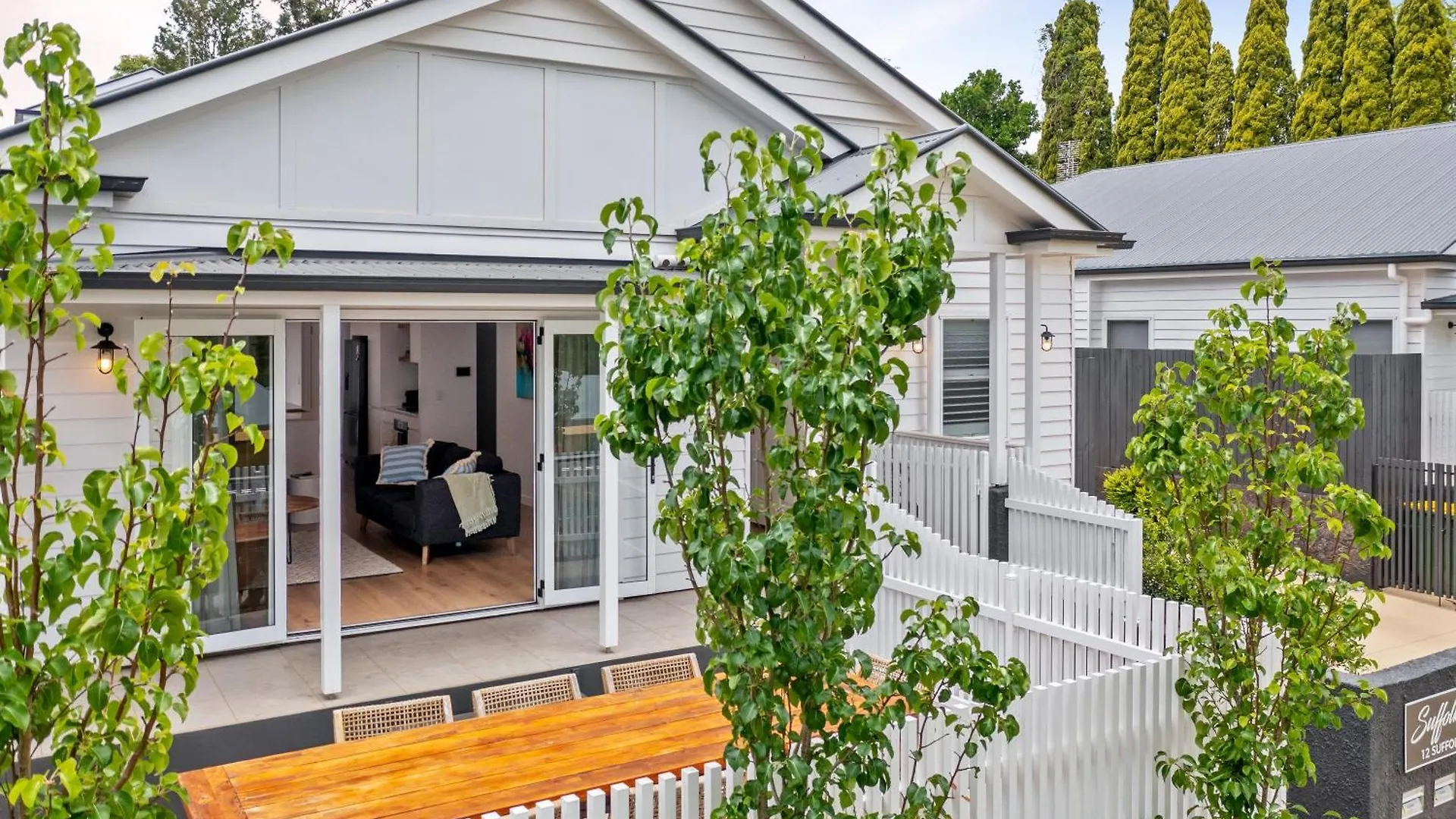 Hestia Villa - Luxury Retreat Near Cbd And Grammar Toowoomba 0*,